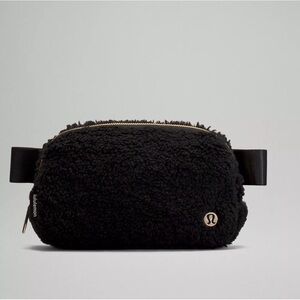 Lululemon fuzzy belt bag